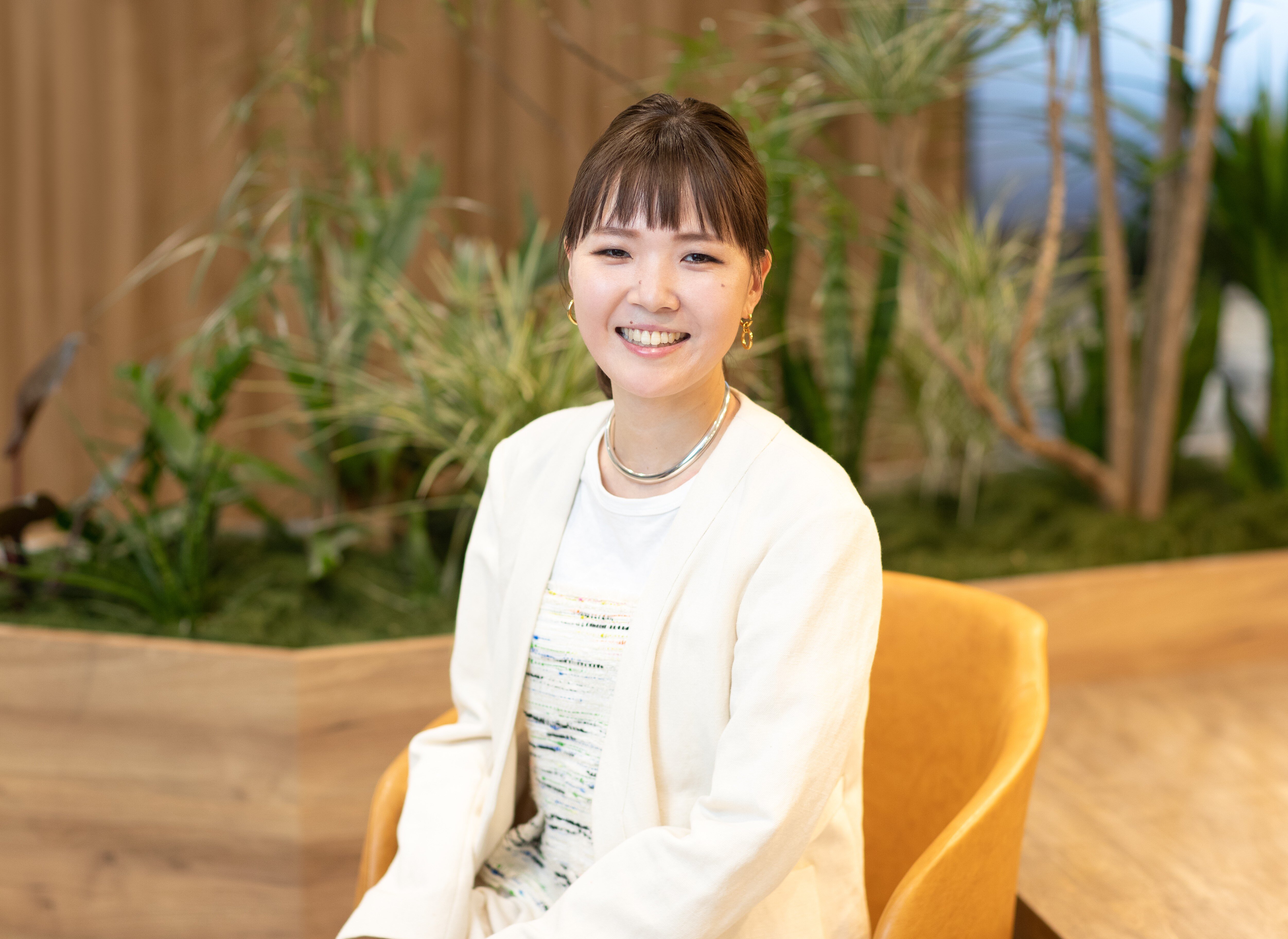 山崎 涼子