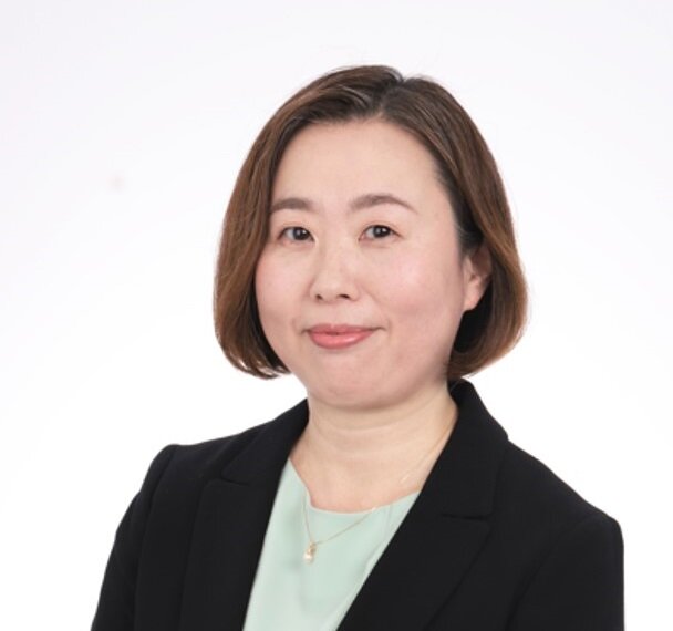 杉本  輝美